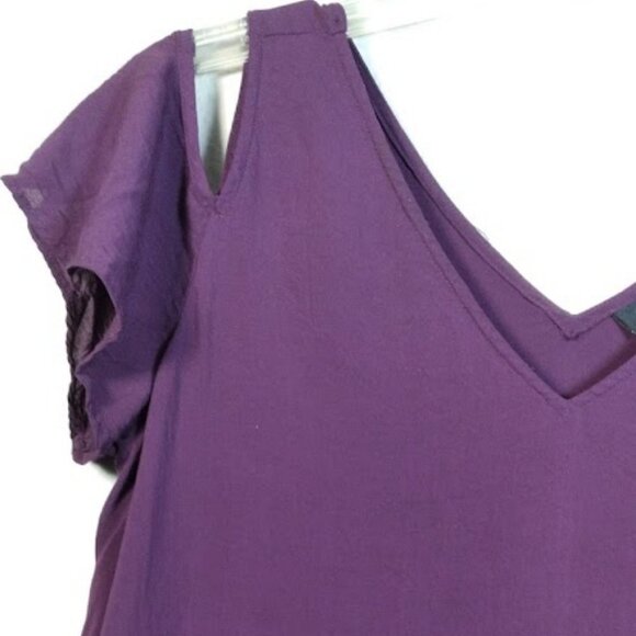 a.n.a A New Approach Top with Cold shoulders. Purple-Size: PM - Picture 4 of 15